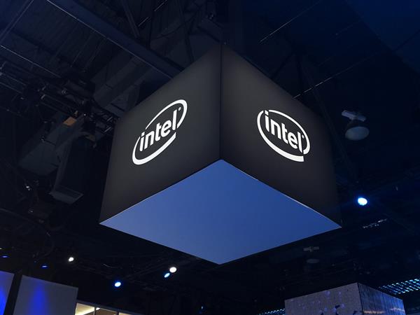 10nm终于照进现实！Intel：综合实力才是王道